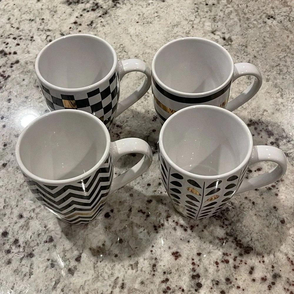 Coffee Cups - Picture 4 of 7